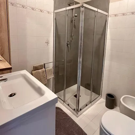 L'acero Apartment