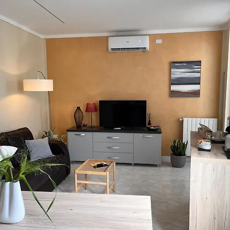 L'acero Apartment